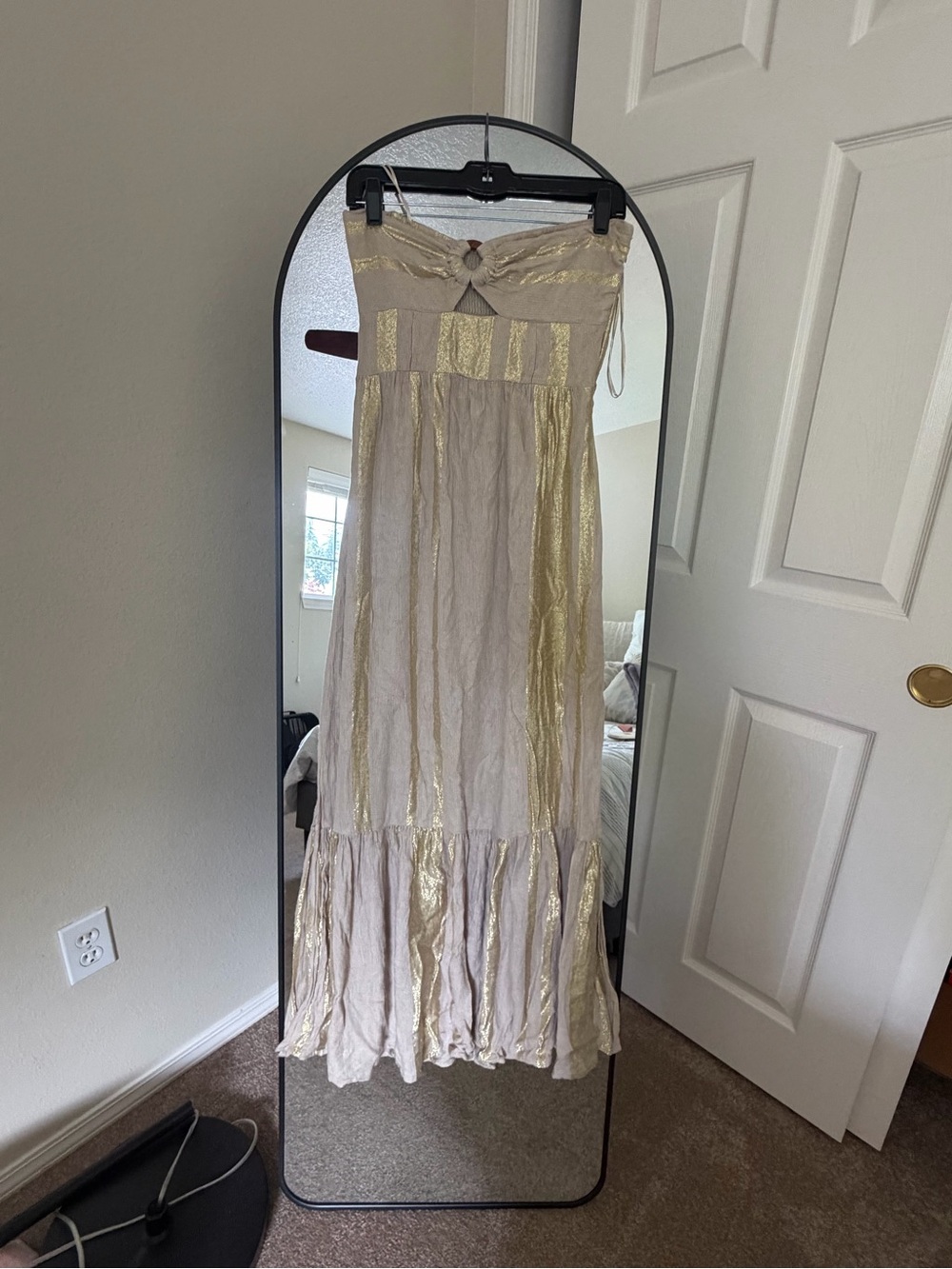 Anthropologie L Space Linen Gold Strapless Maxi Dress with Wood Knot Front - Picture 4 of 14